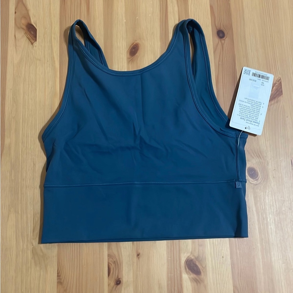 Lululemon Power Pivot Everlux Material size 10 NWT